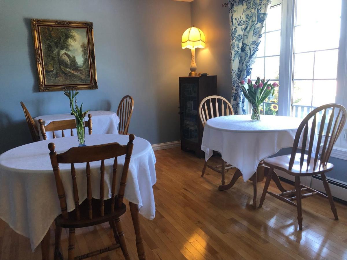 Baker Shore Bed And Breakfast 萨默塞德 外观 照片